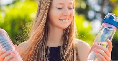 Co pomaga pozbyć się wody z organizmu?