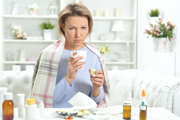 Dicoflor 30 jak podawać przy antybiotyku?