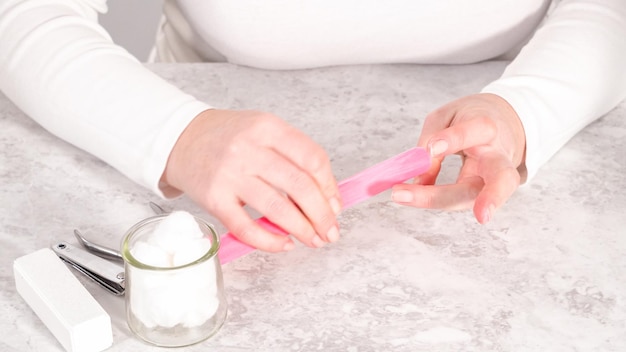 Jak zrobic swoj krem w domowych warunkach?