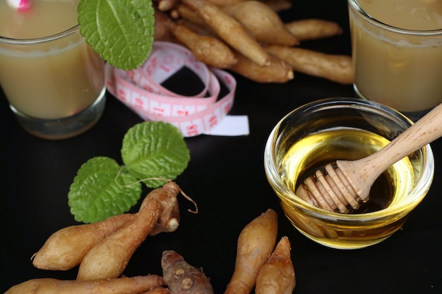 Żeń szeń jak długo stosować i na co zwrócić uwagę?