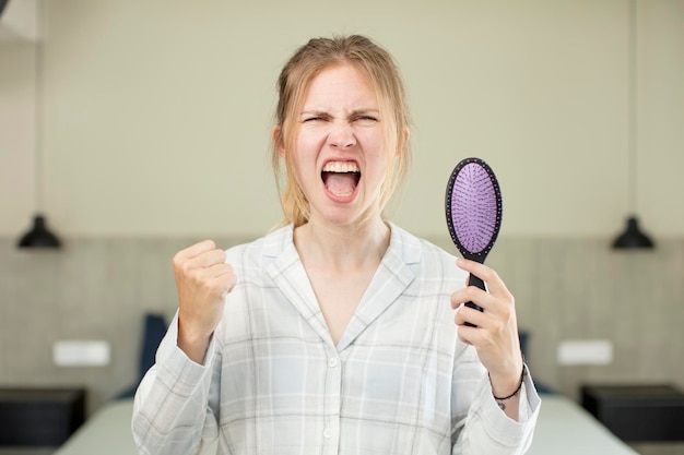 Co używać na wypadające włosy, aby poprawić ich kondycję?