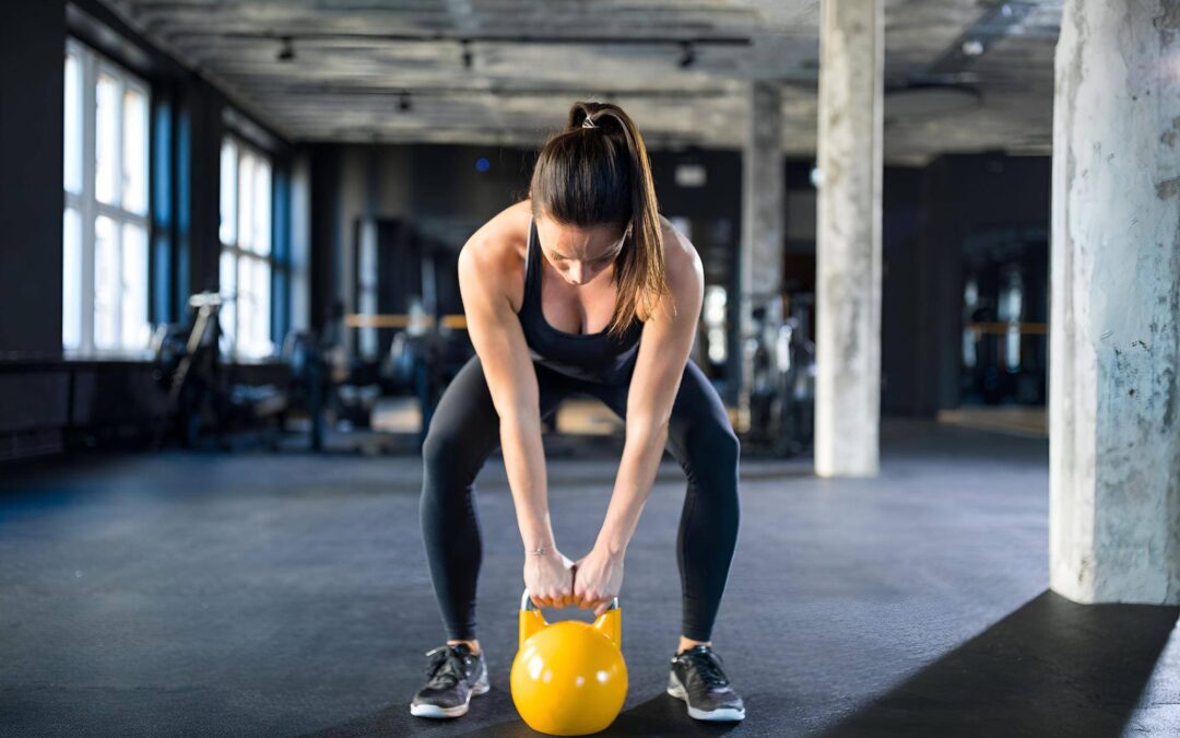 Trening kettlebell co daje podczas codziennych aktywności?