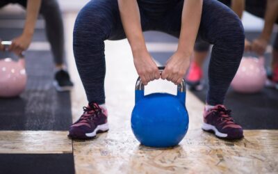 Jakie kettlebell na początek wybrać do domowego treningu?